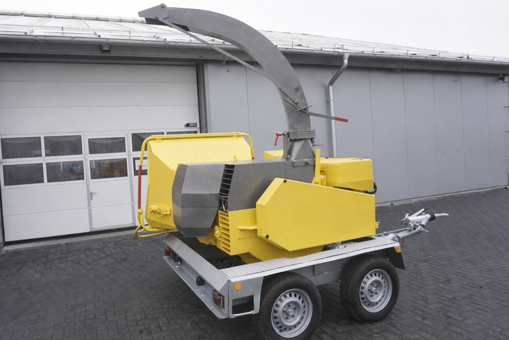 Holzhäcksler 250mm Profi Altenburg mieten